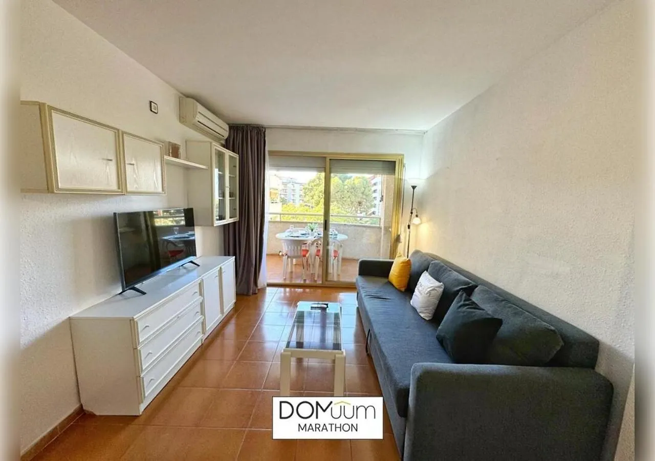 Domuum Holidays - Marathon Salou 0*,  Spain