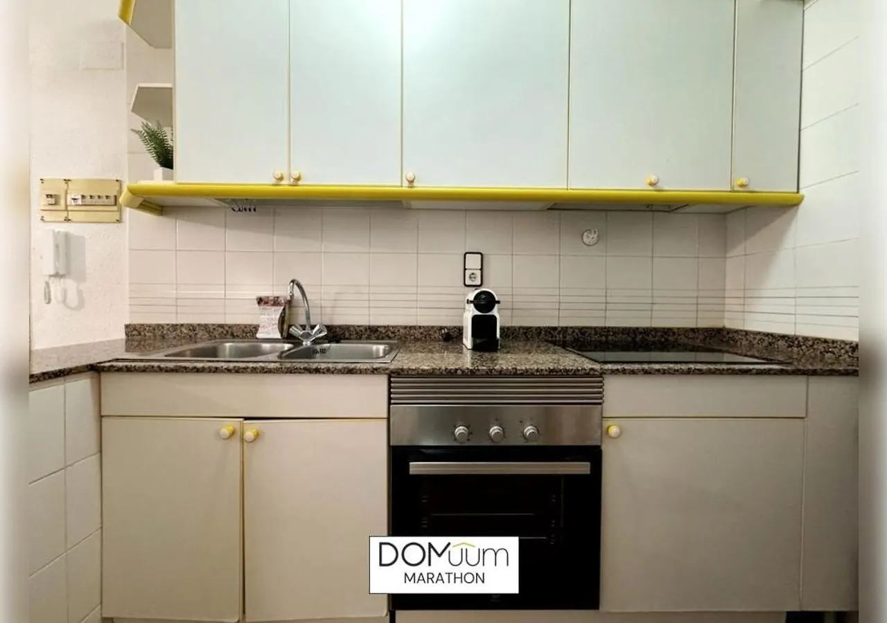 Apartment Domuum Holidays - Marathon Salou Spain