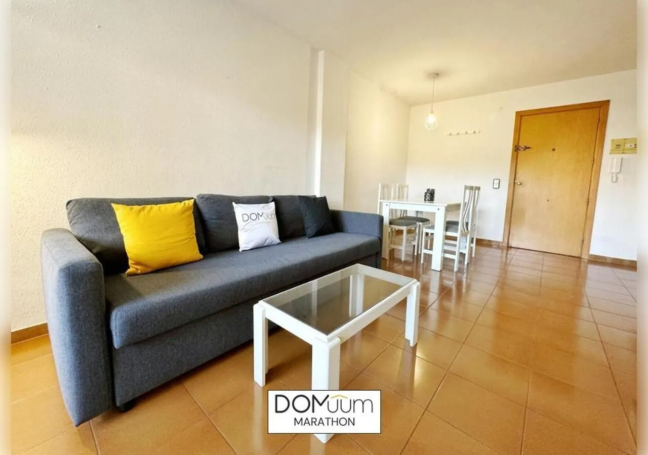 Domuum Holidays - Marathon Salou Spain